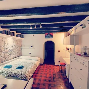 A Cento Passi Dal Colosseo Appartamento Roma
